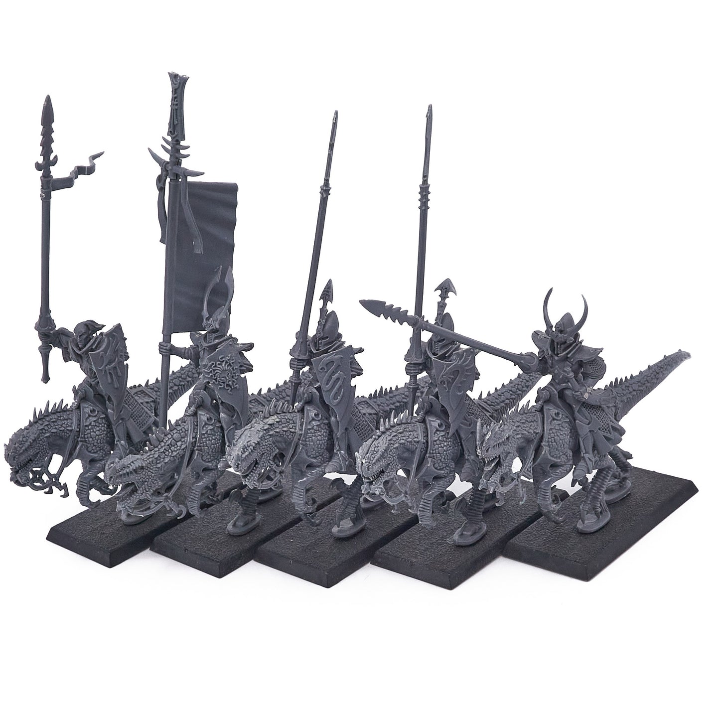 Dark Elves - Cold One Knights (16273) - Used