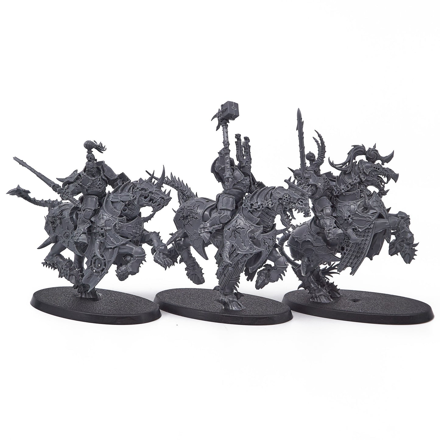 Slaves to Darkness - Varanguard (16937-V) - Used