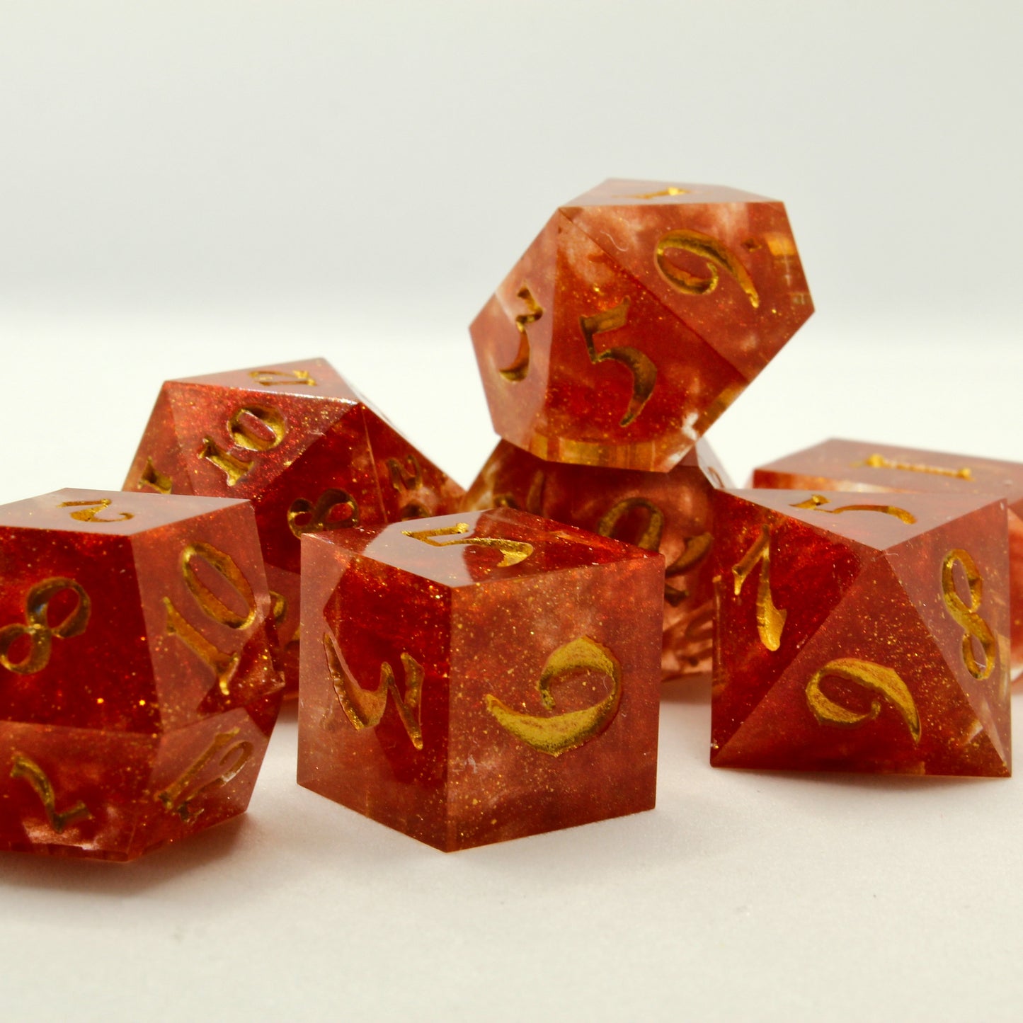 Sweet Dice - Polyhedral Resin - Scarlet Glitter