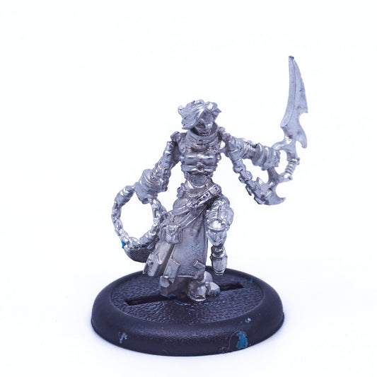 Retribution of Scyrah - Mage Hunter Assassin pip35016 (08287) - Used