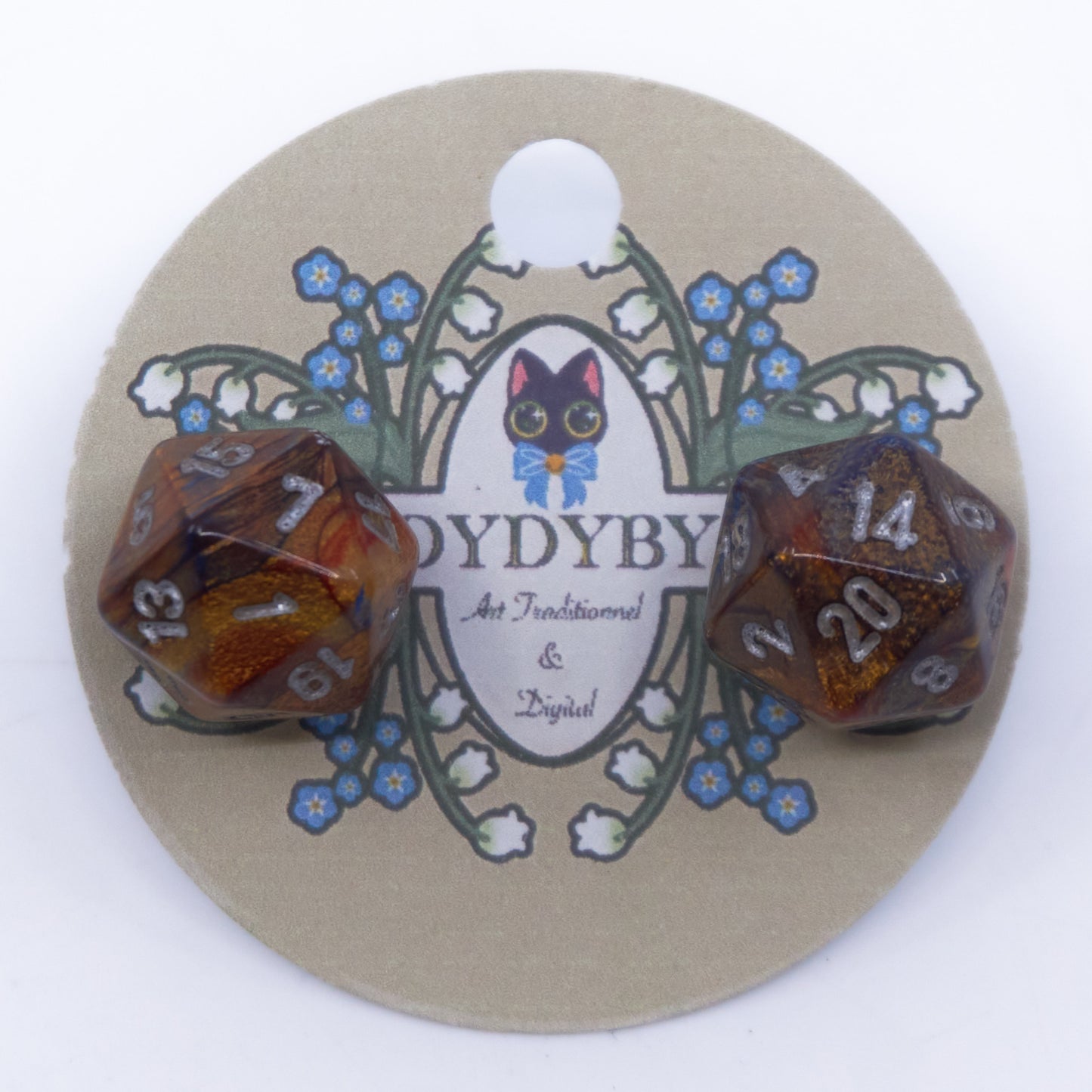 Petites boucles d'oreilles D20