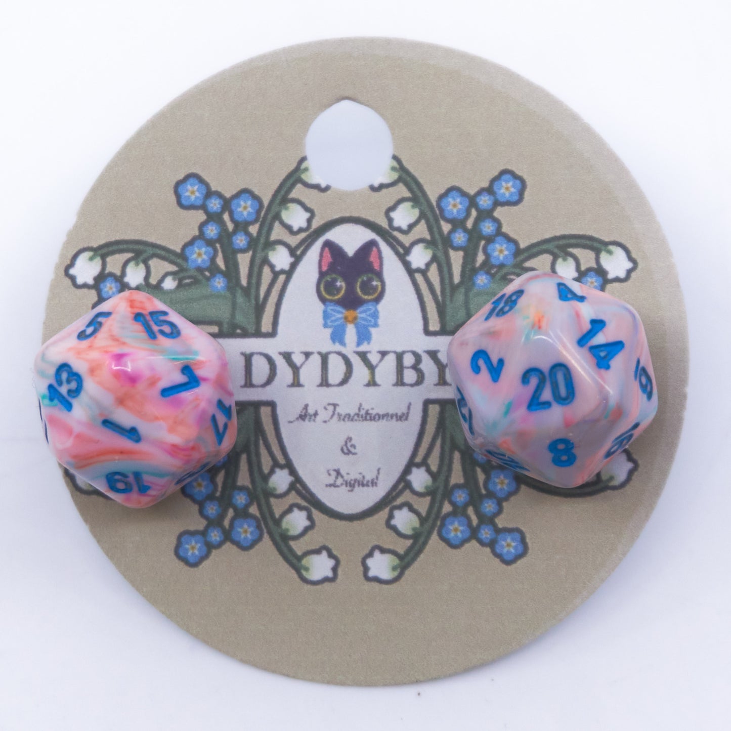 Petites boucles d'oreilles D20