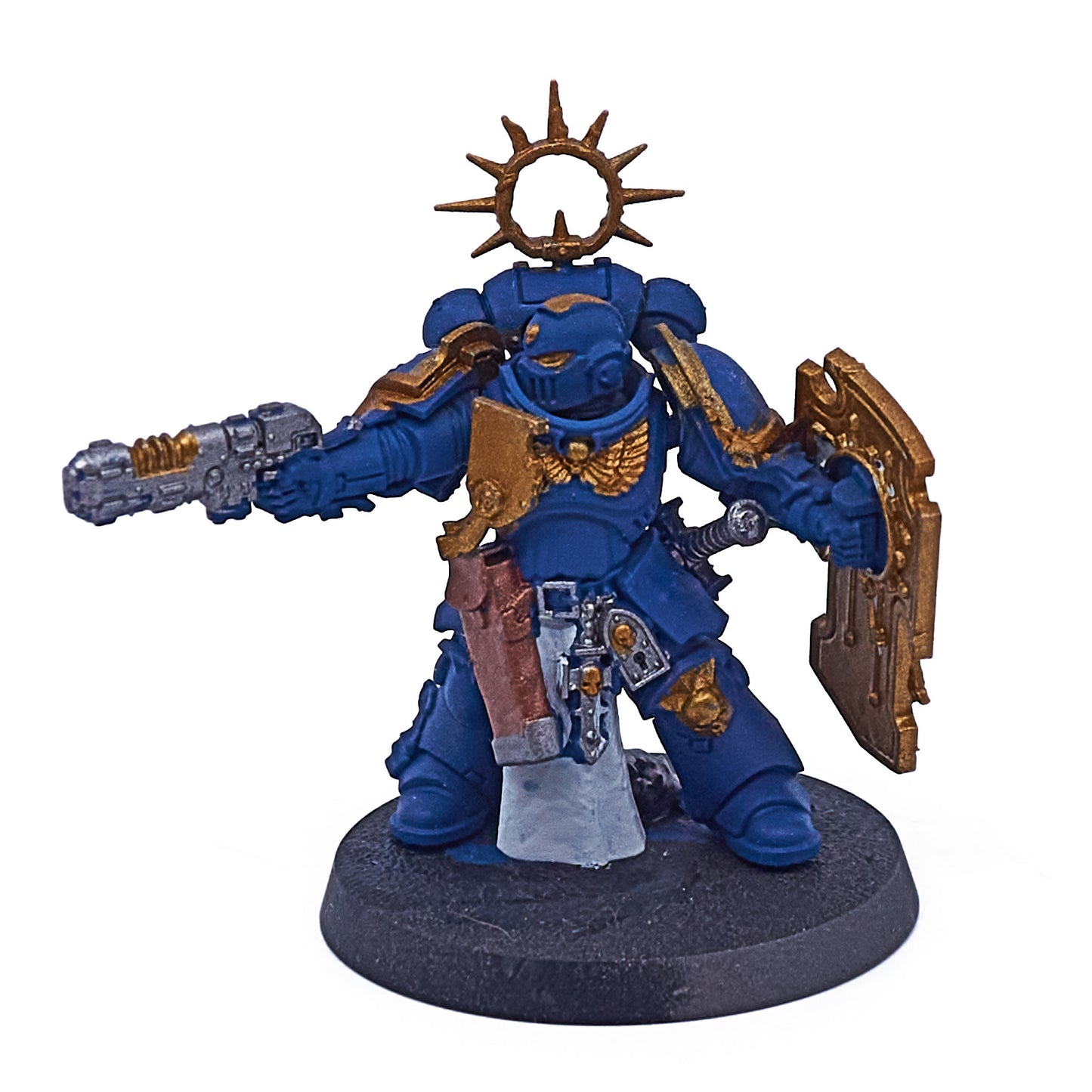 Space Marines - Lieutenant with Storm Shield (10317-V) - Used