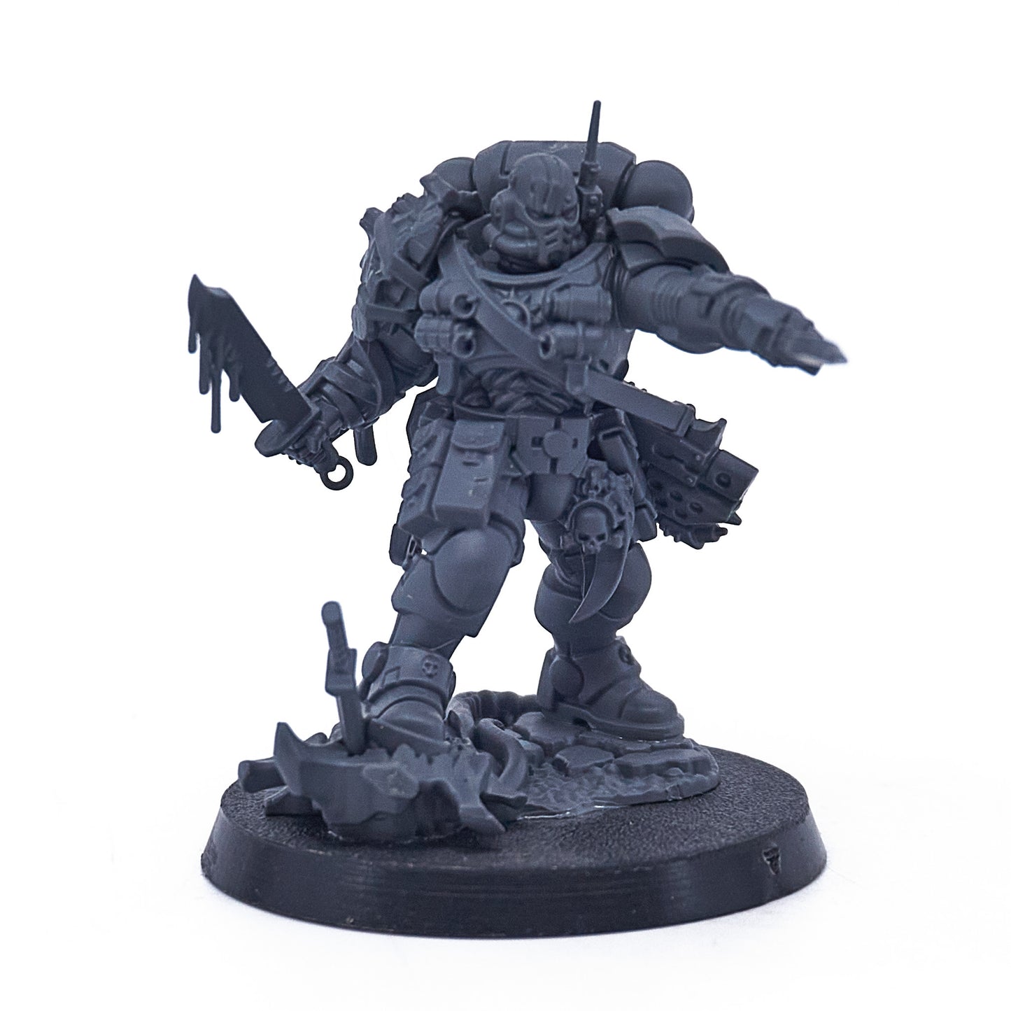 Space Marines - Lieutenant in Phobos Armour (11519-V) - Used