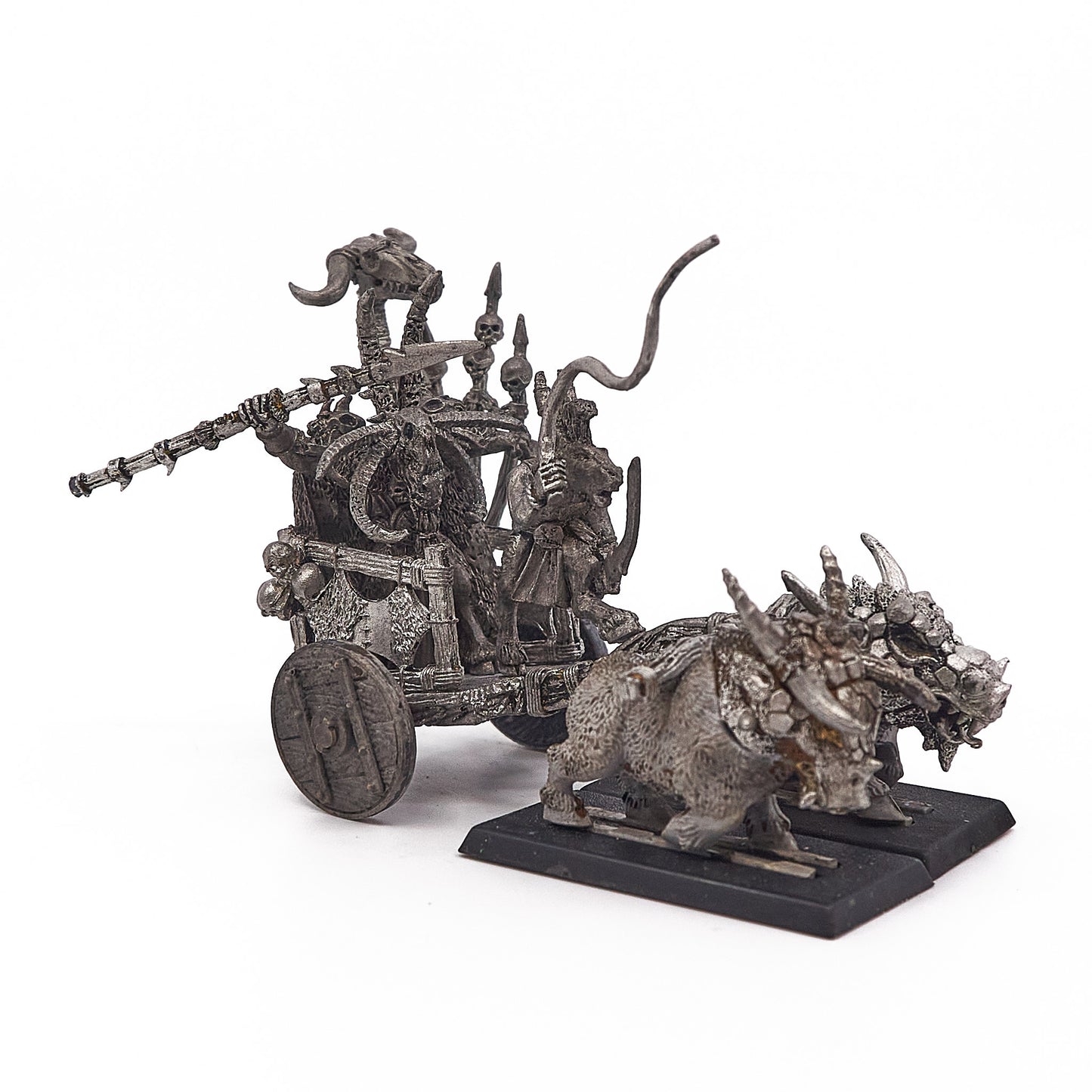 Beastmen Brayherds - Gorthor the Beastlord on Chariot (11851-V) - Used