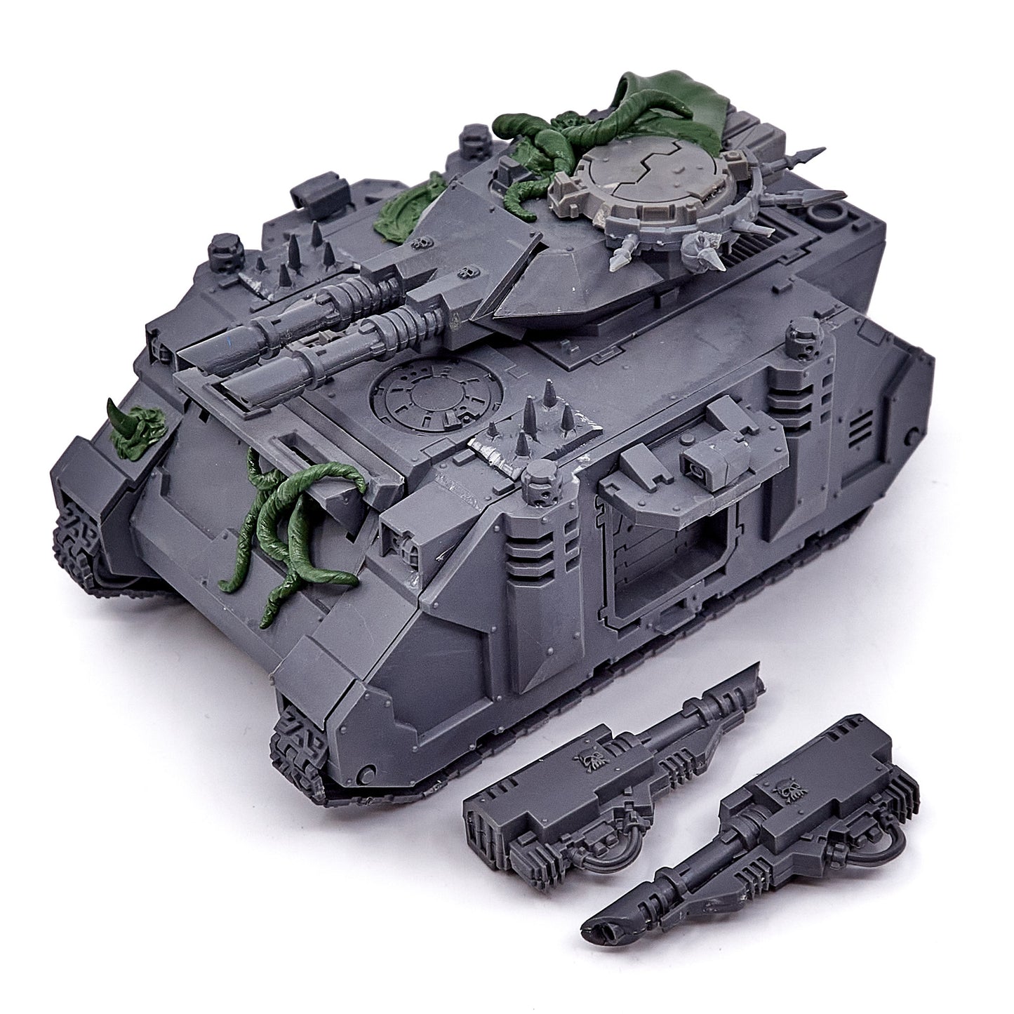 Chaos Space Marines - Chaos Predator (12845) - Used