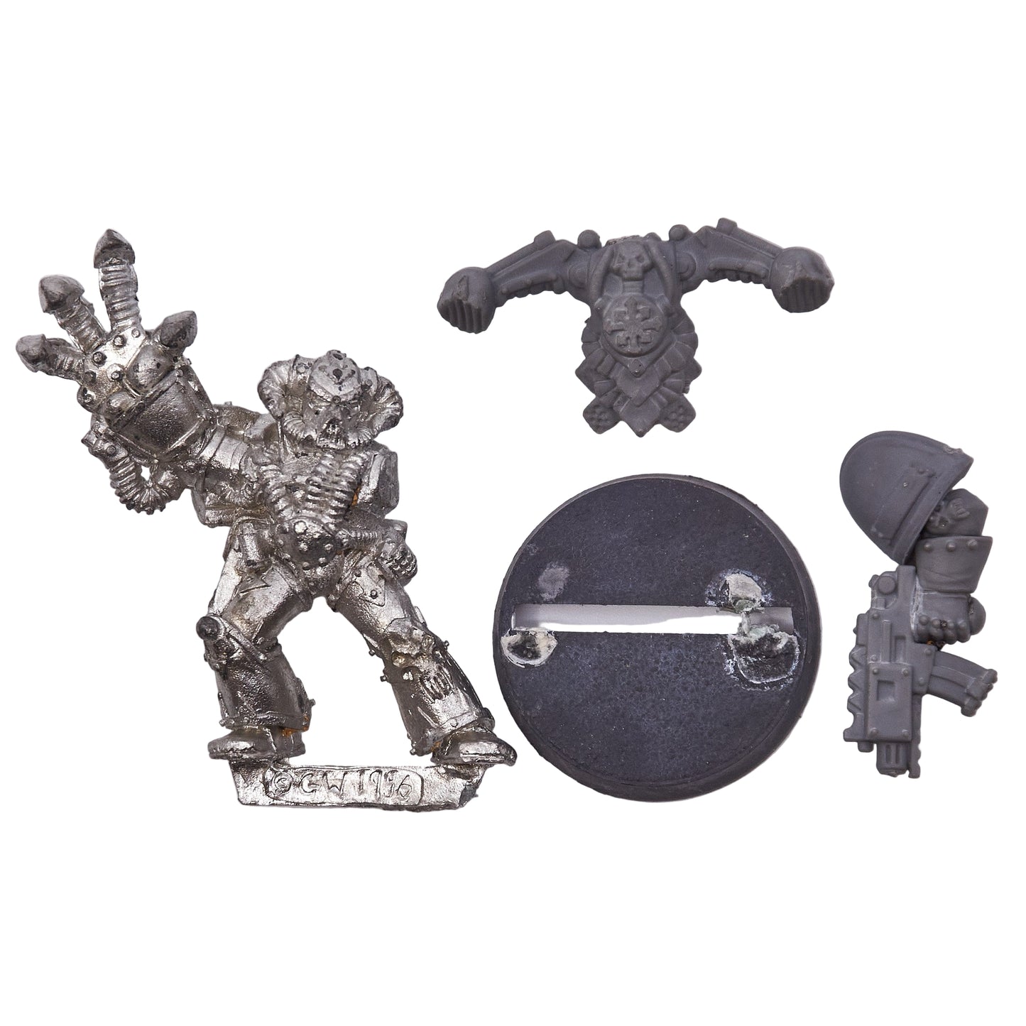 Chaos Space Marines - Chaos Space Marine Champion (13016) - Used