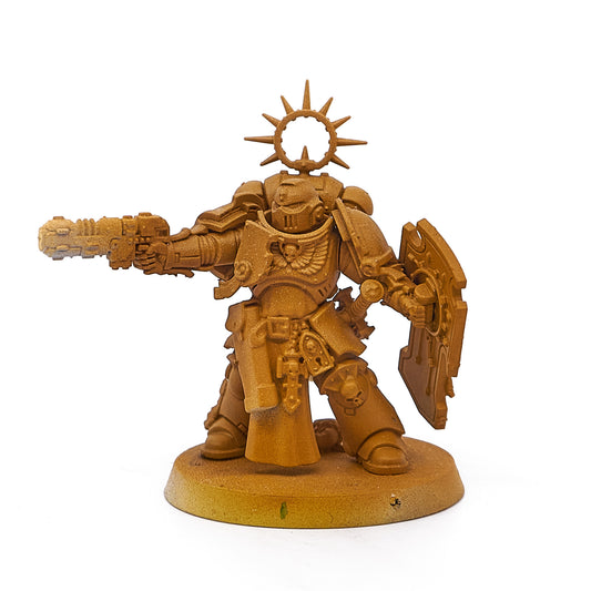 Space Marines - Lieutenant with Storm Shield (13489-V) - Used