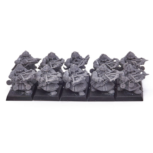 Dwarfen Mountain Holds - Dwarf Quarrelers (14011) - Used