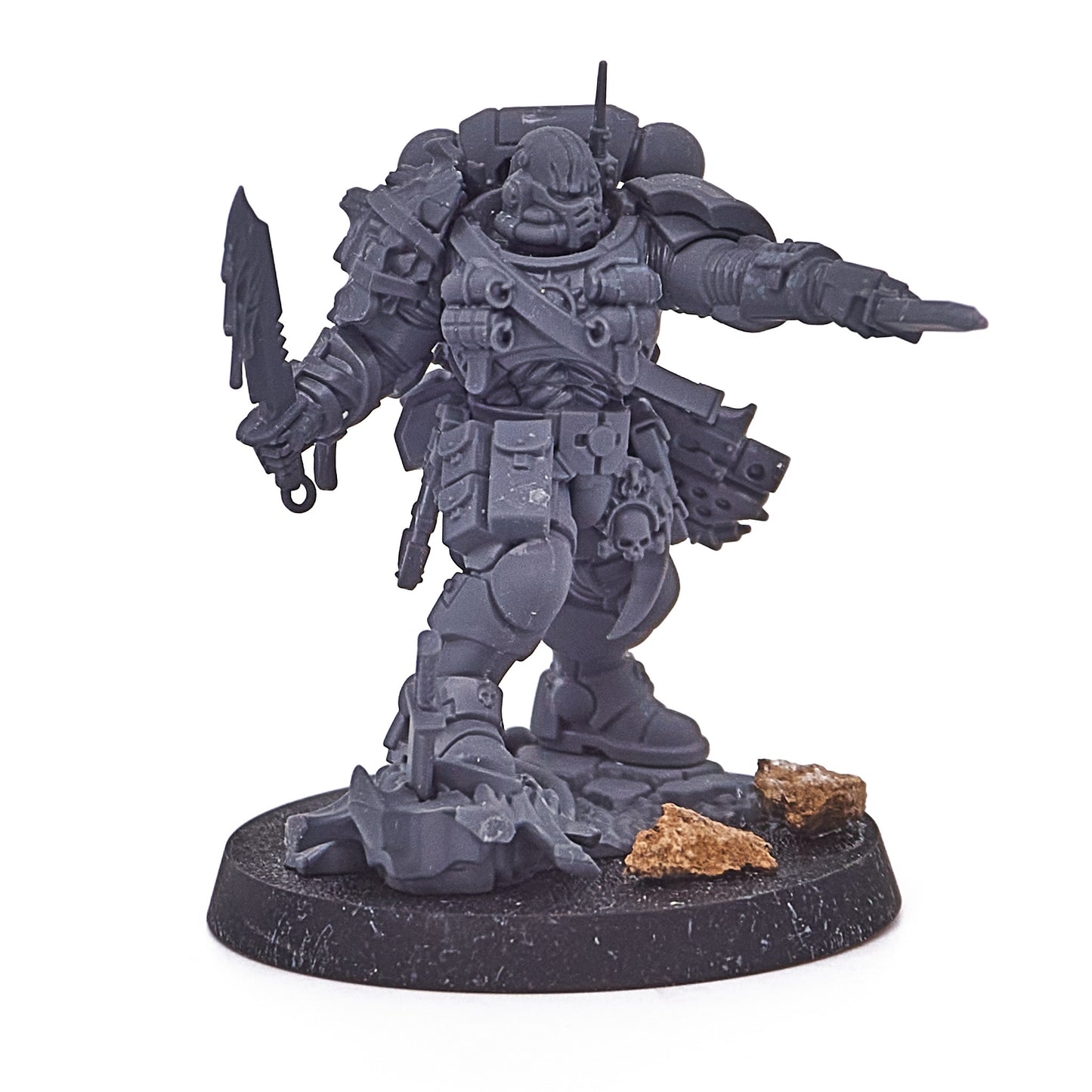 Space Marines - Lieutenant in Phobos Armour (14817-V) - Used