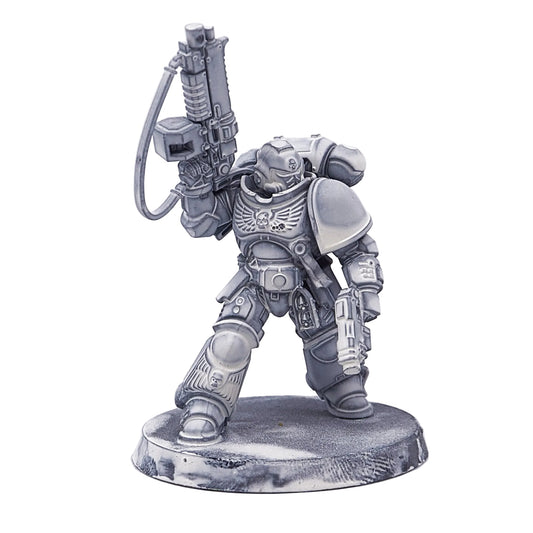 Space Marines - Lieutenant with Auto Bolt Rifle (14890-V) - Used