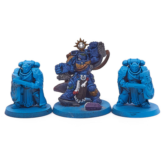 Ultramarines - Marneus Calgar with Victrix Honour Guard (14900-V) - Used