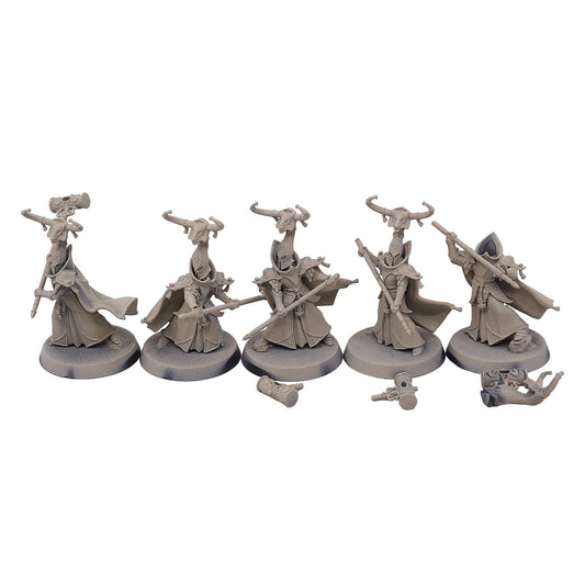 Lumineth Realm-lords - Alarith Stoneguard (15303) - Used