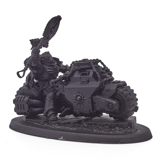 Space Wolves - Chaplain on Bike (15517-V) - Used