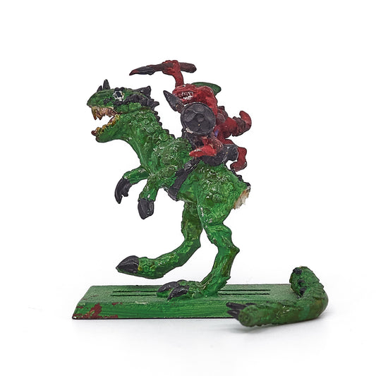 Lizardmen - Skink Cold One Rider (15591) - Used