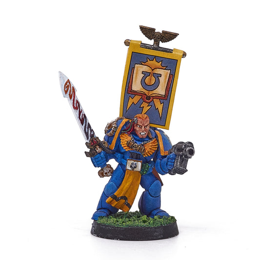 Ultramarines - Librarian (15943) - Used