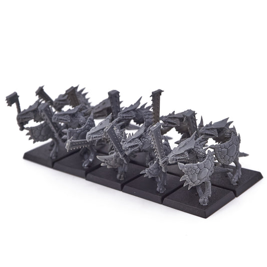Lizardmen - Saurus Warriors (16075) - Used