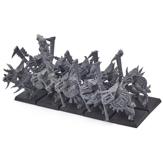Lizardmen - Saurus Guard (16282) - Used