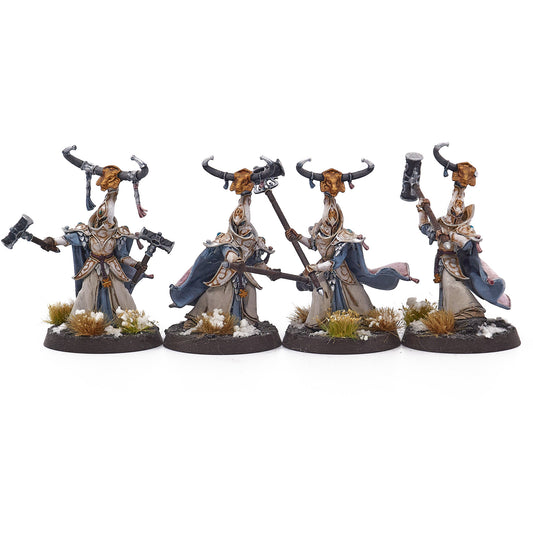 Lumineth Realm-lords - Alarith Stoneguard (Damaged) (16346) - Used