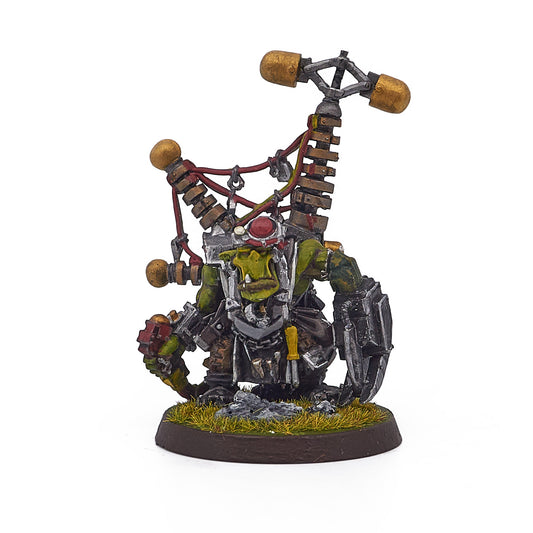 Orks - Bik Mek with Kustom Force Field (16670-V) - Used