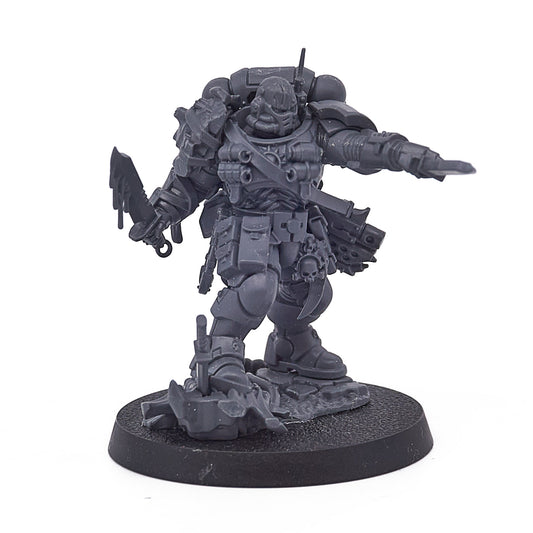 Space Marines - Lieutenant in Phobos Armour (16890-V) - Used