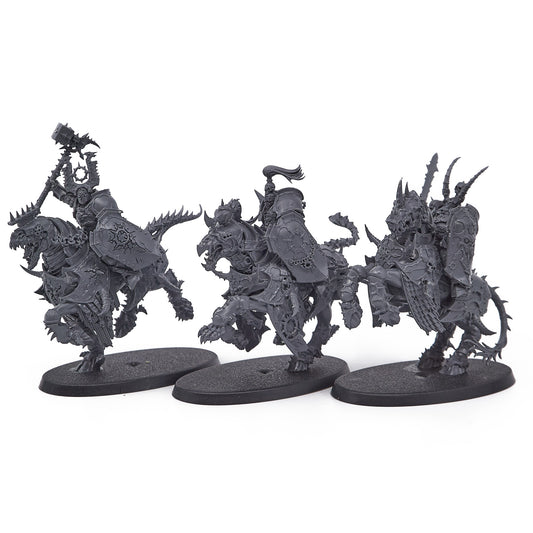 Slaves to Darkness - Varanguard (16936-V) - Used