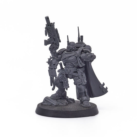 Space Marines - Captain in Phobos Armour (17644-V) - Used