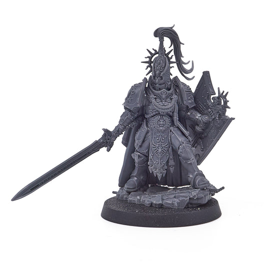 Adeptus Custodes - Shield Captain (18037-V) - Used