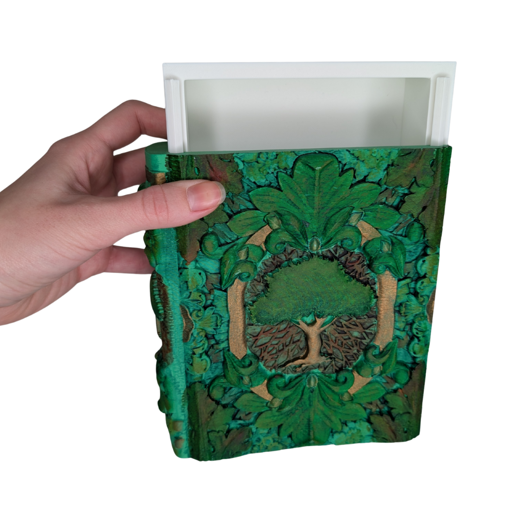 Dragon Master's Hoard - Spellbook Deck Box