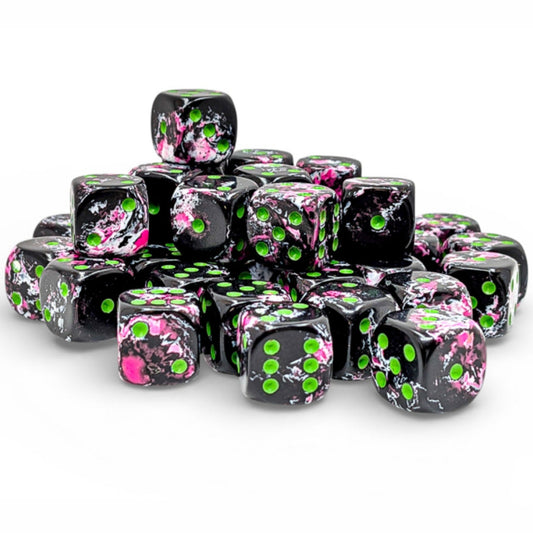 36 D6 Brush 12mm Dice Paintball / Green - CHX24814